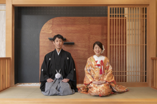 和装で迷っている人必見！　白無垢と色打掛、それぞれの魅力と選び方