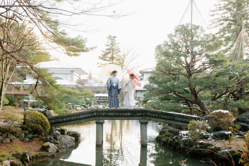 日本庭園で季節感あふれるお写真を！