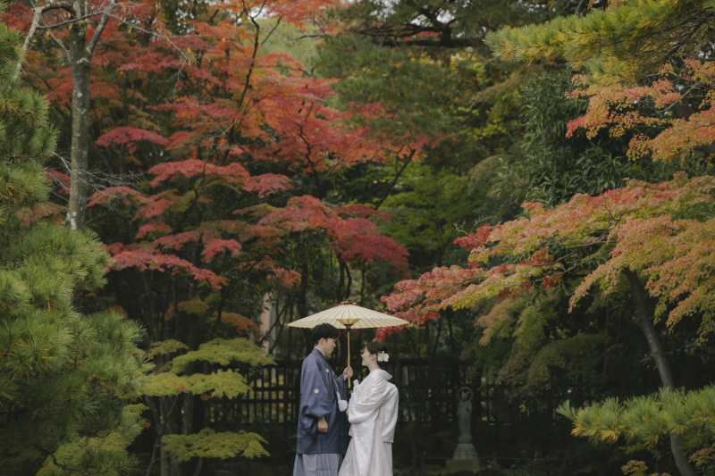 ＼ご予約急増中／紅葉シーズンのフォトウェディング♪