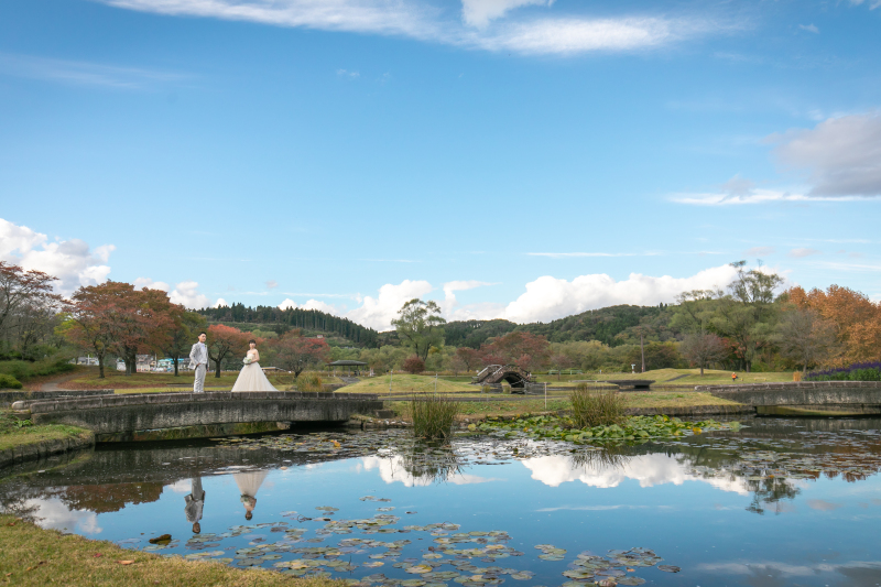 【たくさんの花々に囲まれて…♪】国営みちのく杜の湖畔公園ロケフォト♡