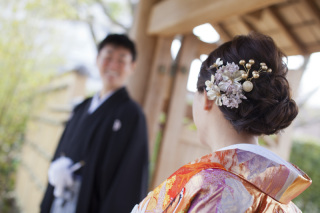 ドライフラワーの髪飾りもご用意ございます！