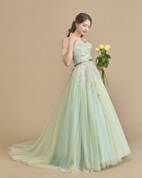 ときめくパステルカラードレス！