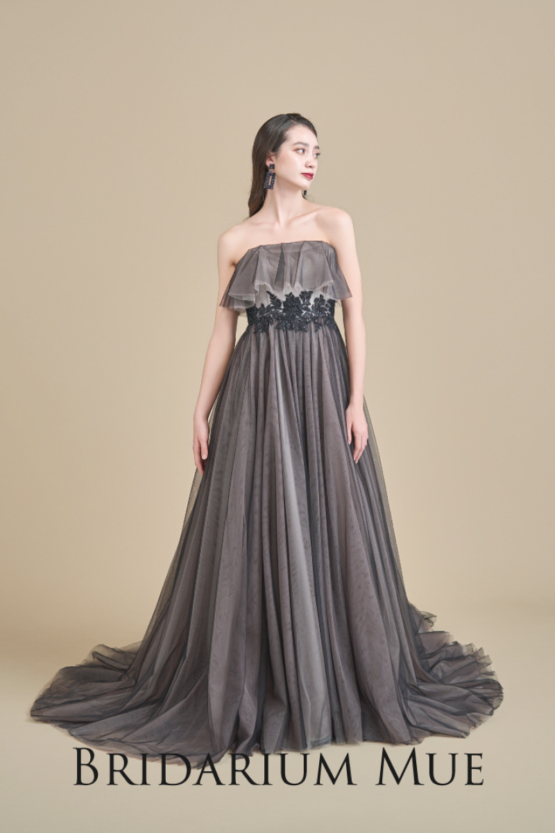 雰囲気がかわるミラードレス【Cygne -シーニュ-】