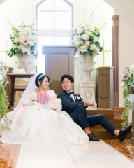 山手のチャペルで、想いが形になる一枚