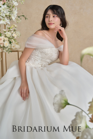 憧れを詰めた正統派ドレス【Jessie -ジェシー-】