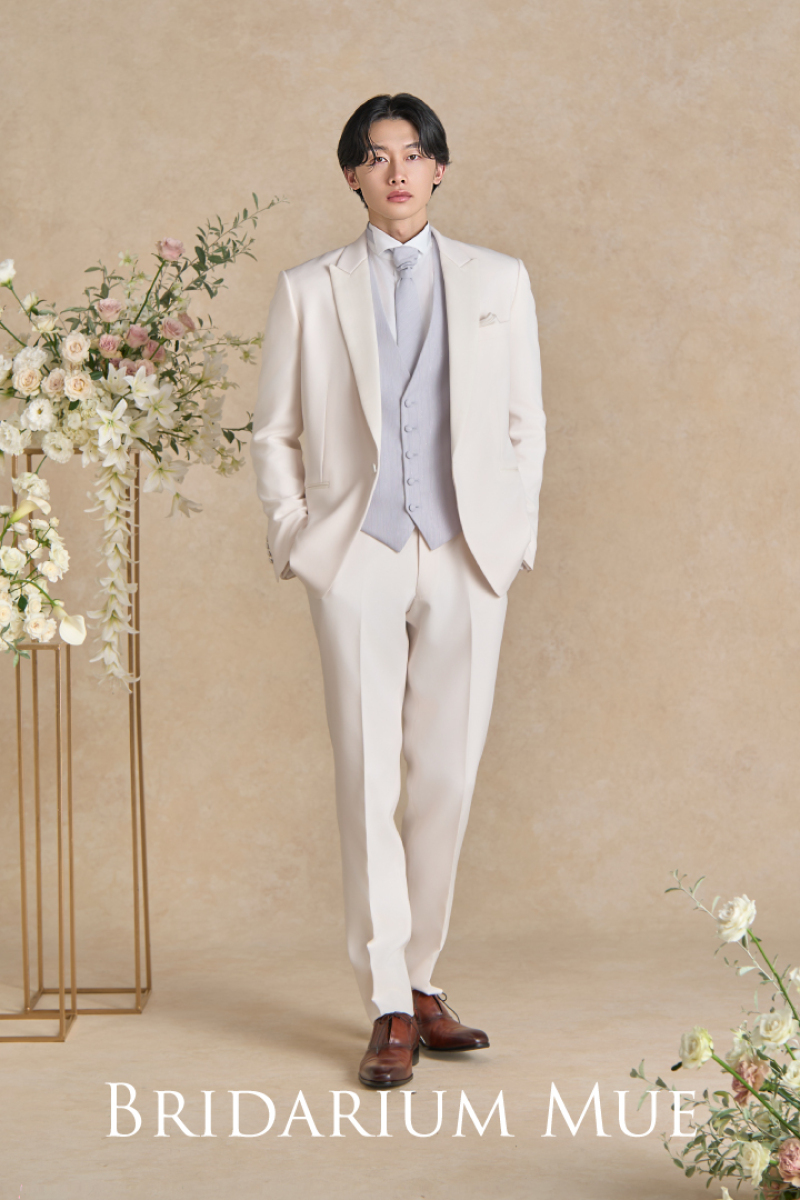 エレガンスが際立つフォーマルタキシード【Fresco-フレスコ-】