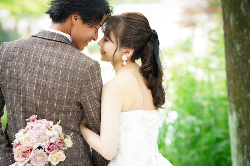 ウェディングドレスに似合う髪型は?♡