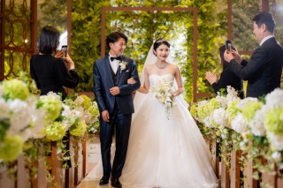 ウェディングドレス