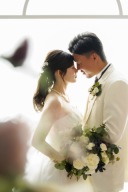 ウェディングドレスとは