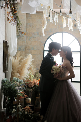 【名古屋・栄でウエディング写真をもっと自由に】スタジオ撮影＆ロケーション撮影