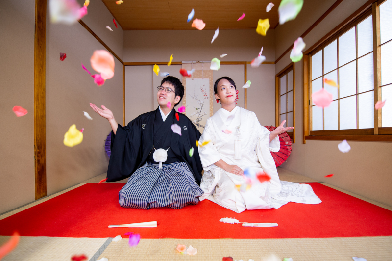 carpediem自慢の茶室で定番のお座りポーズ