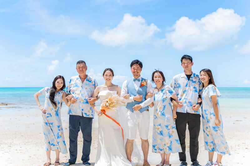 【宮古のスタイリストがご紹介する】ドレスとファミリーフォト