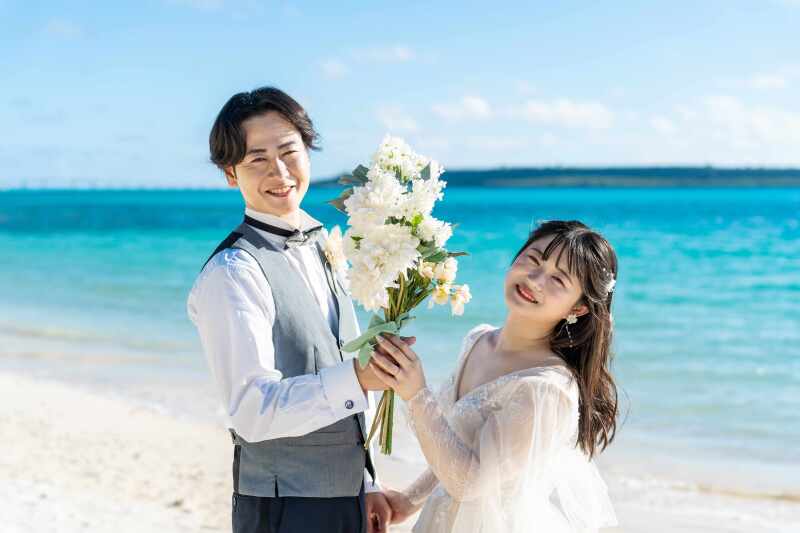 【宮古のスタイリストがご紹介する】メイク＆ドレス