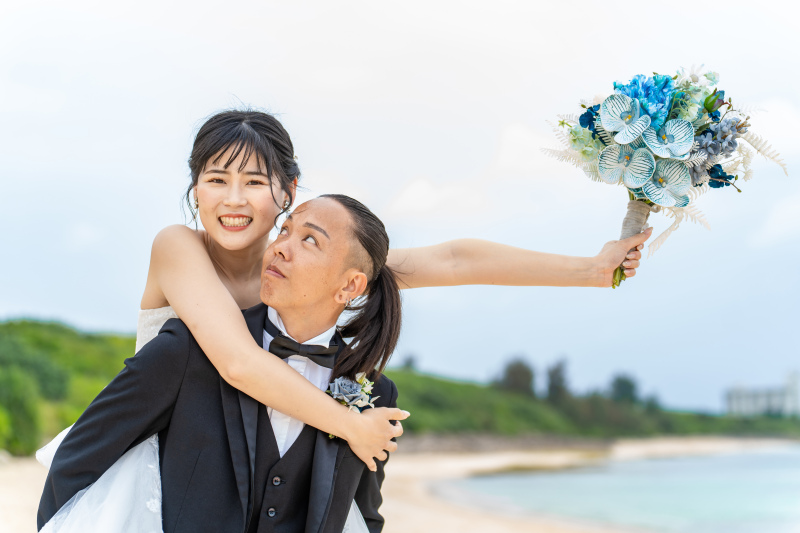  ウェディングブーケのご紹介！凛とした青が美しい【胡蝶蘭】