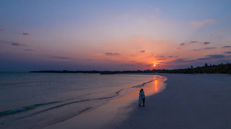 「きょうカンチとここで一緒に夕日みたこと、一生の宝物にするね」