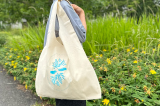 オープン記念!宮古ブルーデザインのオリジナルエコバックプレゼント中♪