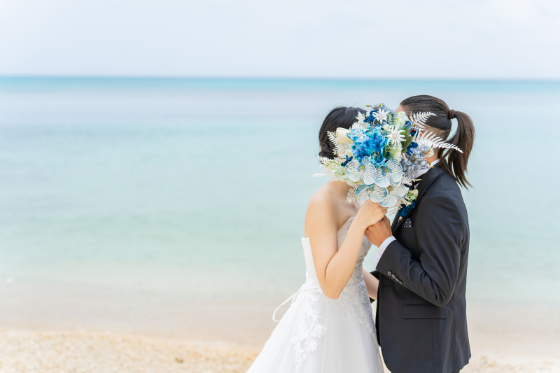  ウェディングブーケのご紹介！凛とした青が美しい【胡蝶蘭】