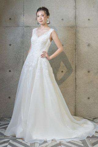 シエロイマーレのドレスをご紹介✧