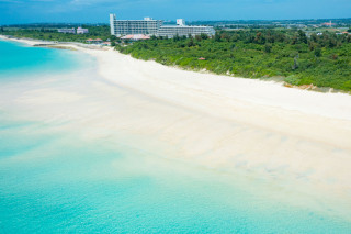 宮古ブルーの海が美しい理由!