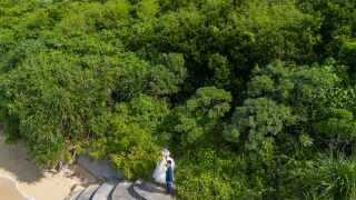 ヘアースタイル&ドレス