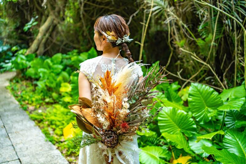 そろそろ半袖の季節!宮古島・来間島で楽しむスムージー&フォトウェディング