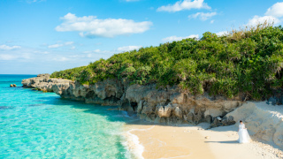 宮古ブルーの海をドローンで！夏限定ドローンフォト付プランがお得☺︎