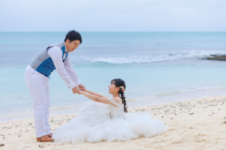 ゴールデンウィークに沖縄でフォトウエディングを!