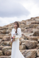 パフスリーブのウェディングドレス