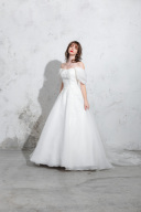 オリジナルドレスのご紹介♪