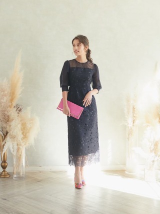 お呼ばれコーデ