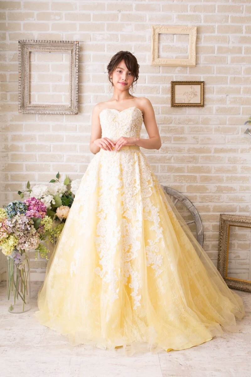 イエロードレス