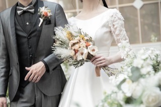 インポートドレス×教会ロケーションフォト