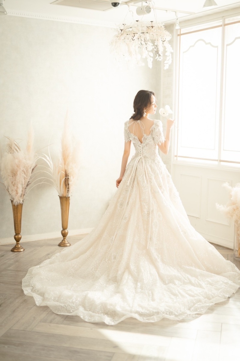 ホワイトドレス