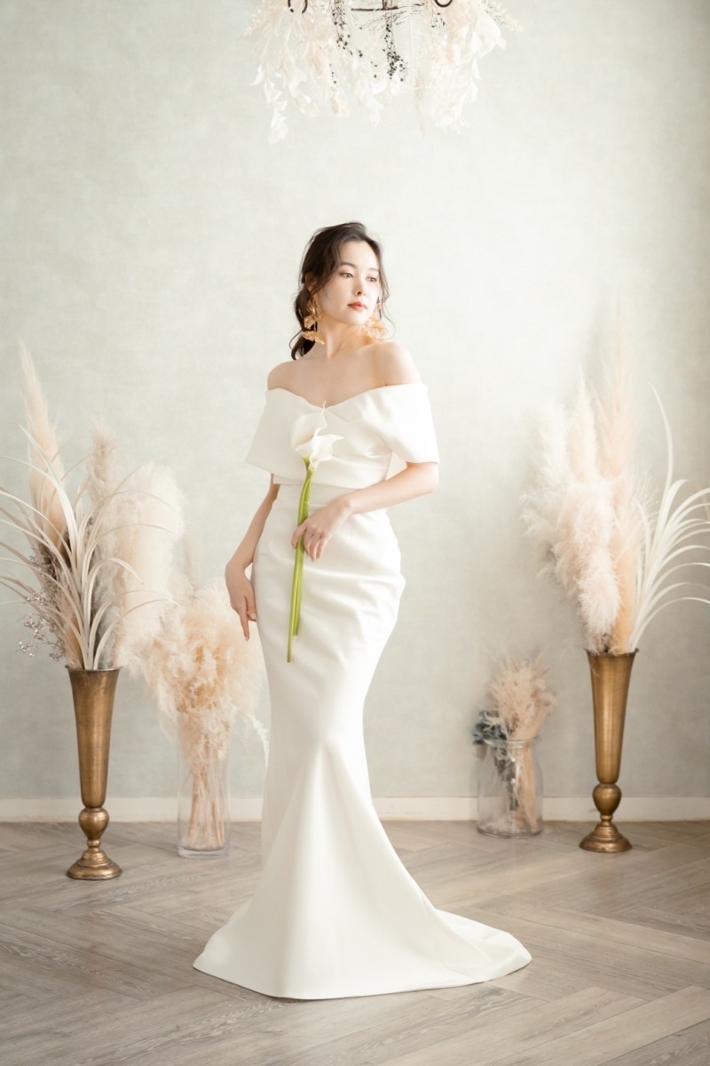 ホワイトドレス