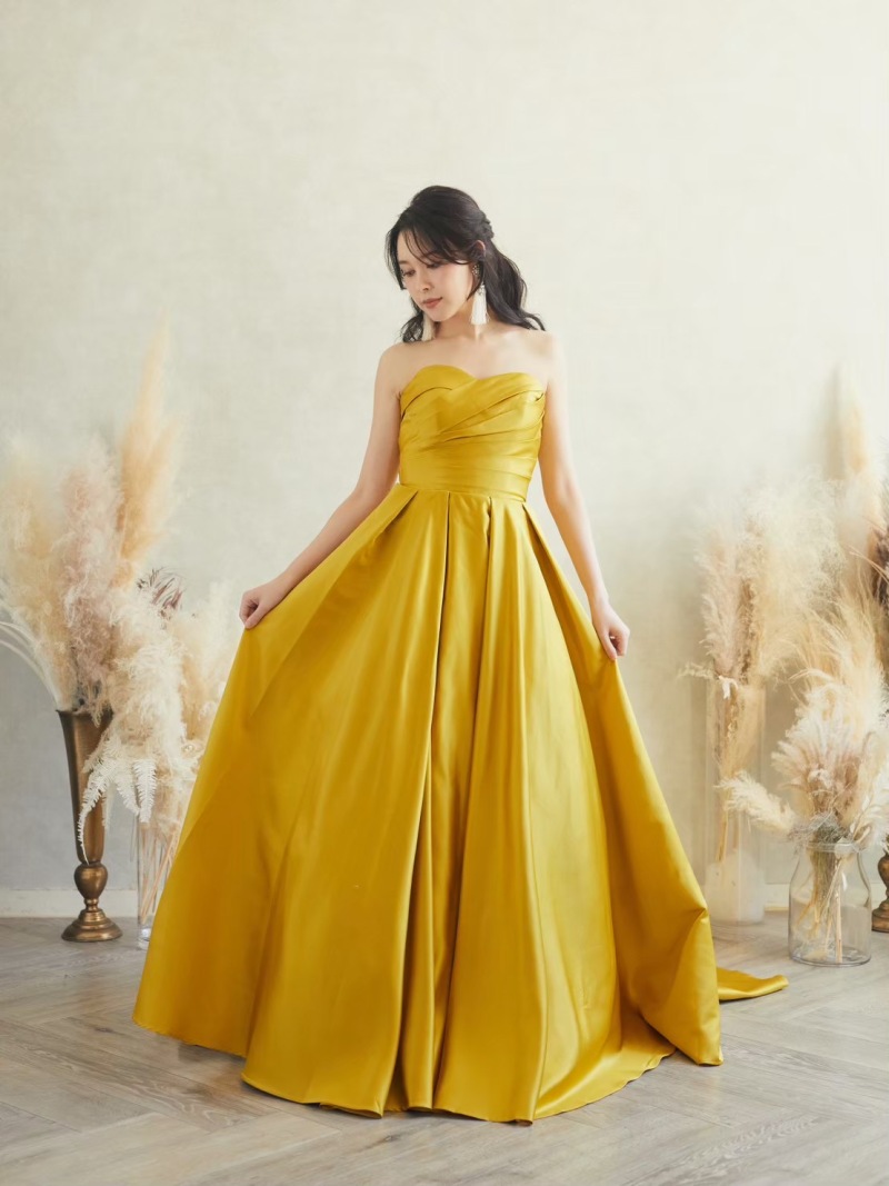 マスタードイエロードレス