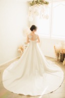 インポートドレス