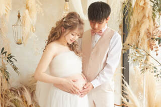 スタジオ撮影・マタニティ衣装&ウェディングドレス2着付きフォト①