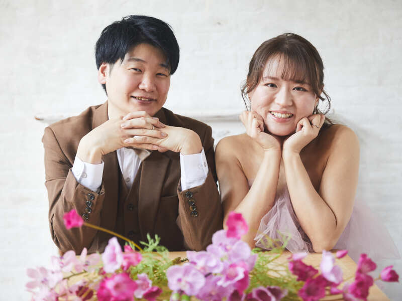 カラードレスでウェディングフォト