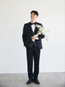 ブラックタキシードコーデ