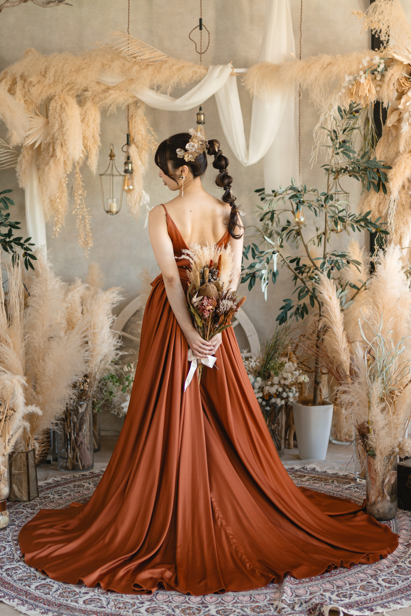 カラードレスでソロショット