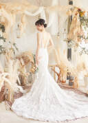 スタジオ撮影・2着ウェディングフォト