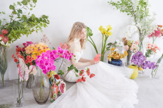 スタジオ背景・モードなカラフルフラワー