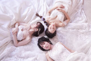 スタジオ撮影・ガールズフォトウェディング