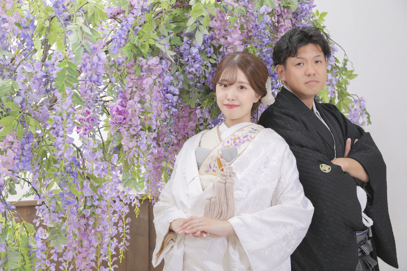 藤の花の掛下で和装撮影