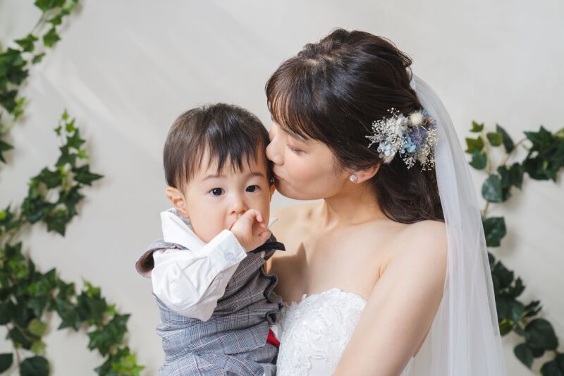 お子様やご家族様とのファミリーフォトウェディング♡