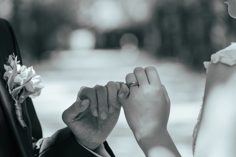 銀杏並木と白無垢で、とっておきのウェディングフォト♪