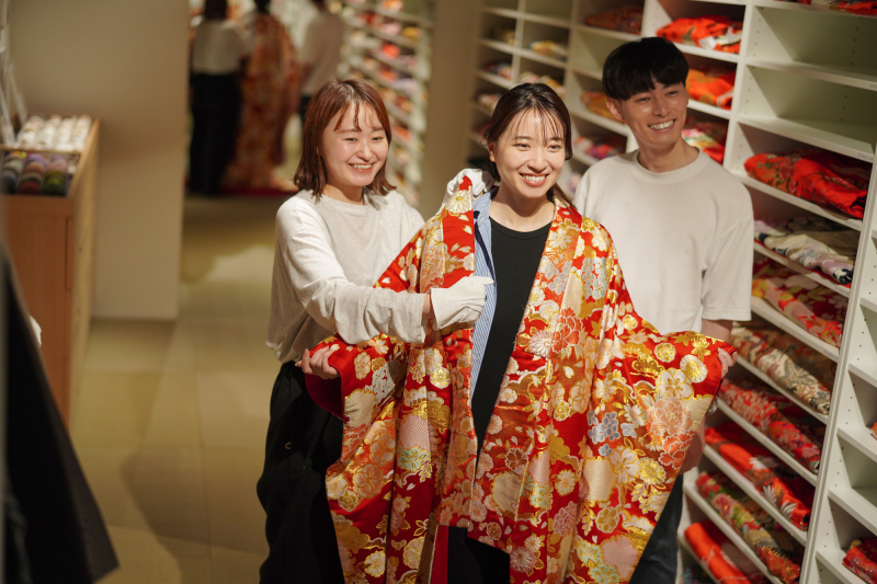 【1/10(土) ~ 12(月/祝)】WEDDING PHOTO SHOWER