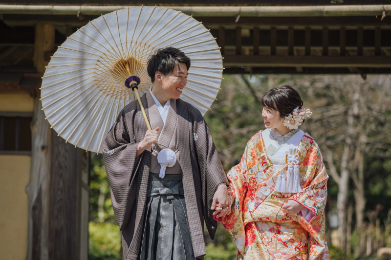 菜の花と桜に囲まれて
