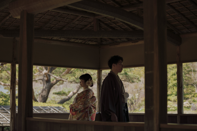 菜の花と桜に囲まれて