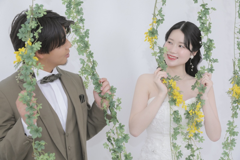 プチリニューアルしたミモザエリアとカラードレス撮影